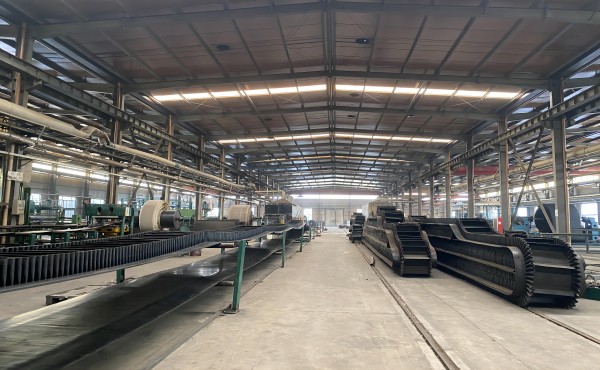 Production Line of Sidewall Conveyor Belt